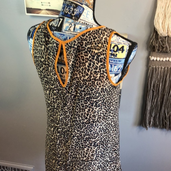 👑 H.I.P. Sleeveless Top Size Small - Picture 6 of 8